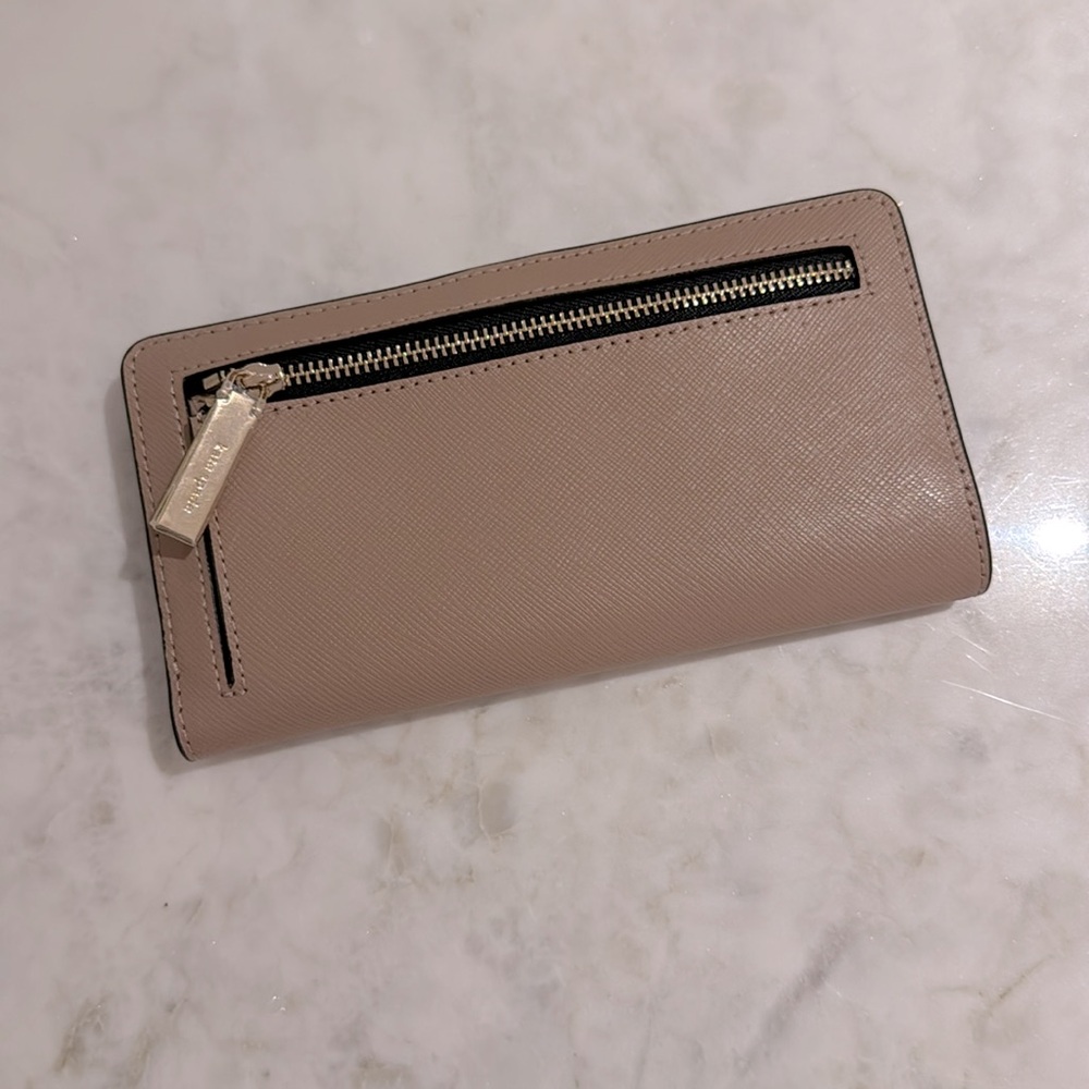 kate spade New York Madison Colorblock Large Slim Bifold, black and tan - Picture 4 of 5